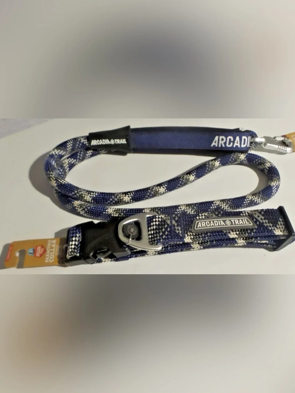 Arcadia Trail Dog Leash and Collar - Large NWT